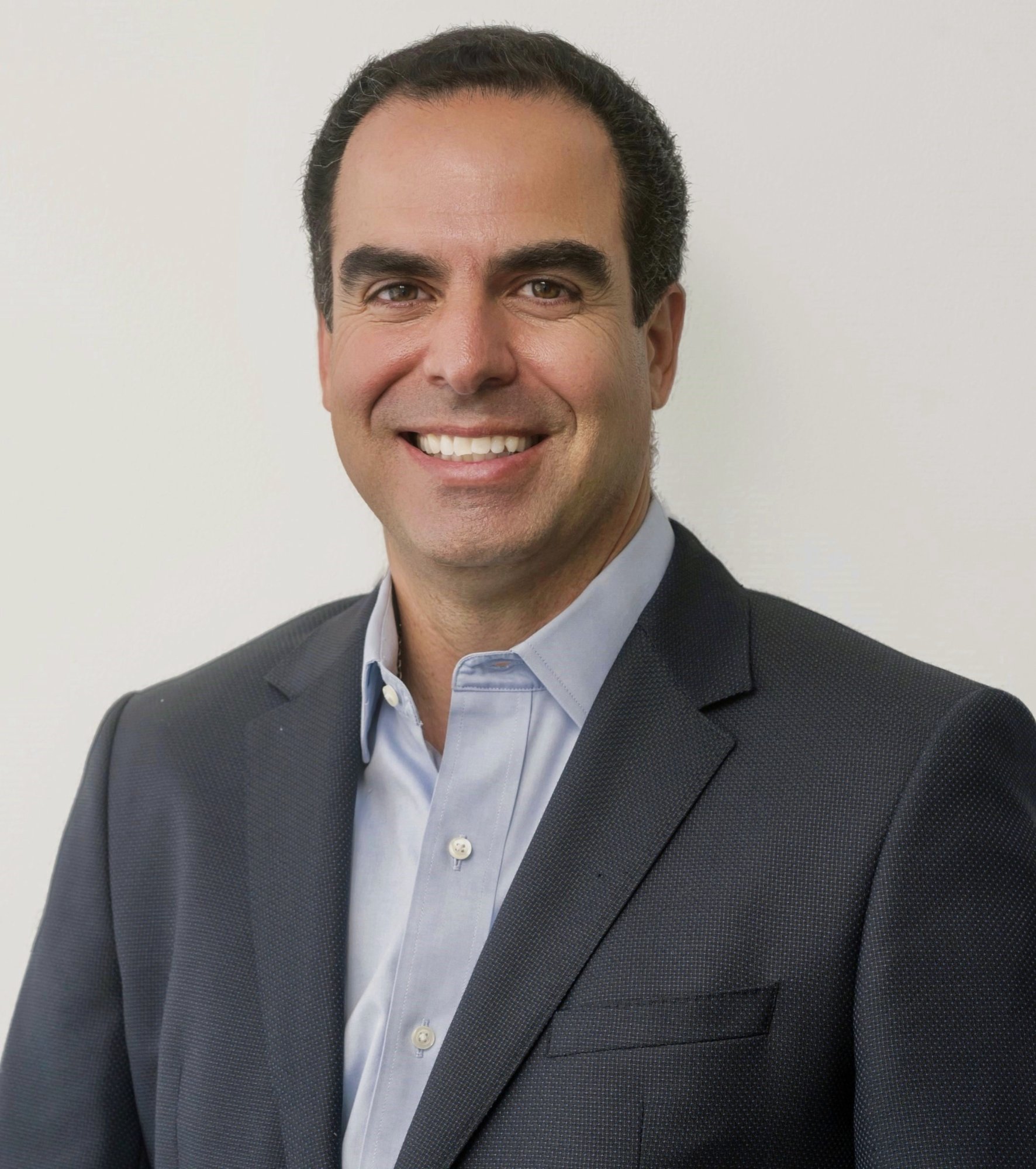 Benito Lores